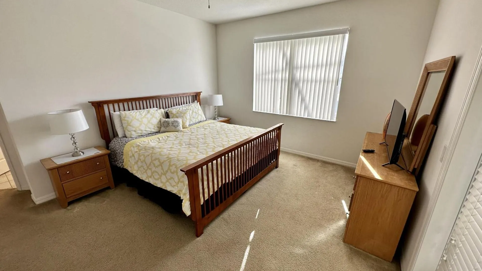 Minutes From The Fun Pet Friendly Villa Davenport Holiday home