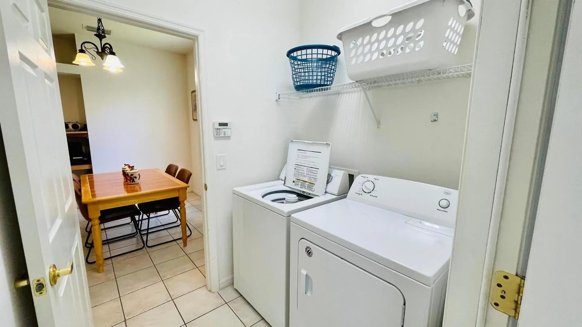 Minutes From The Fun Pet Friendly Villa Davenport 0*,  United States