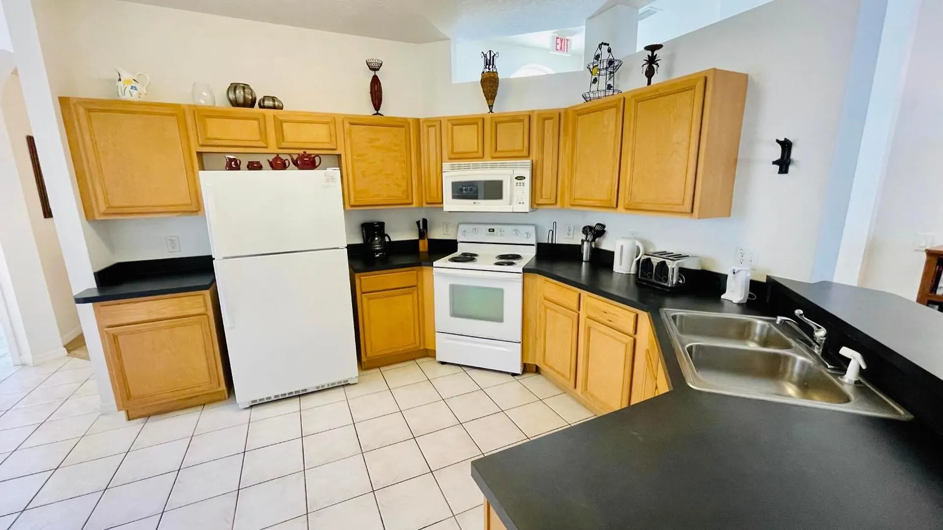 Minutes From The Fun Pet Friendly Villa Davenport