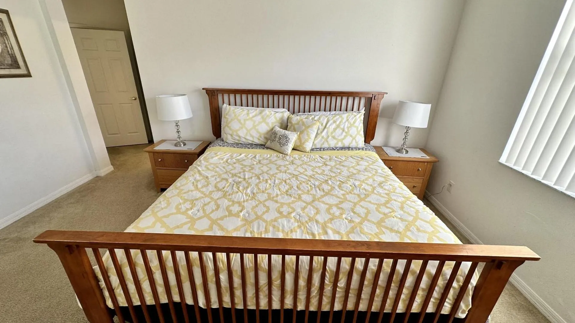 Minutes From The Fun Pet Friendly Villa Davenport Holiday home